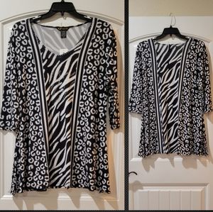 🆕️Valentina Blk/Wht Zebra Bling Tunic XL